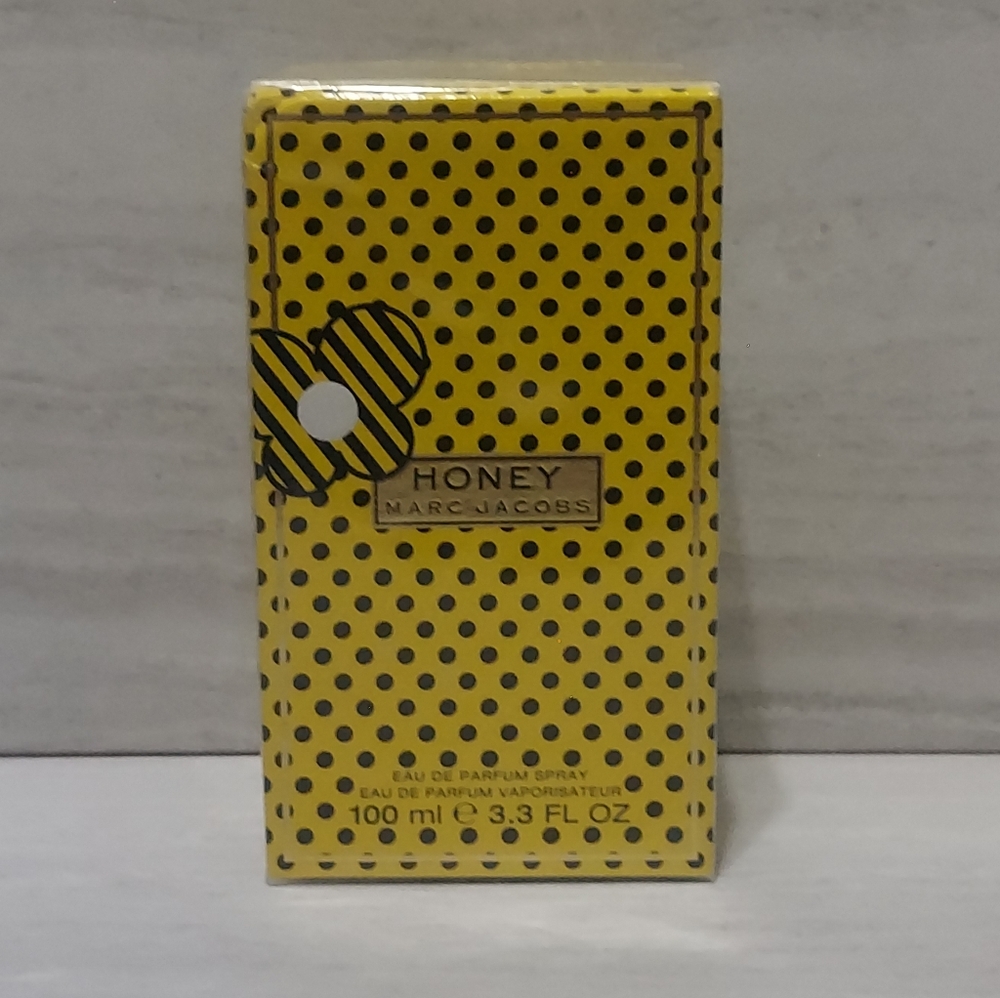 Marc Jacobs Honey Perfume with Yellow and Black Design